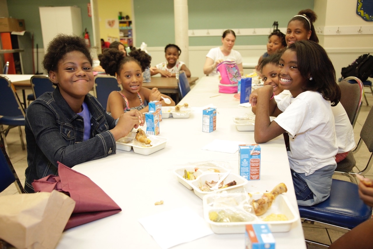Emeril Lagasse Foundation Announces Spring Community Grants Totaling $127k - Vimarsana News