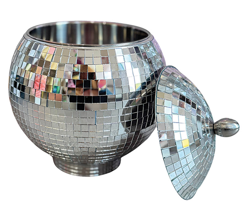 Bringing Pieces of Carnival Into Your Home Decor