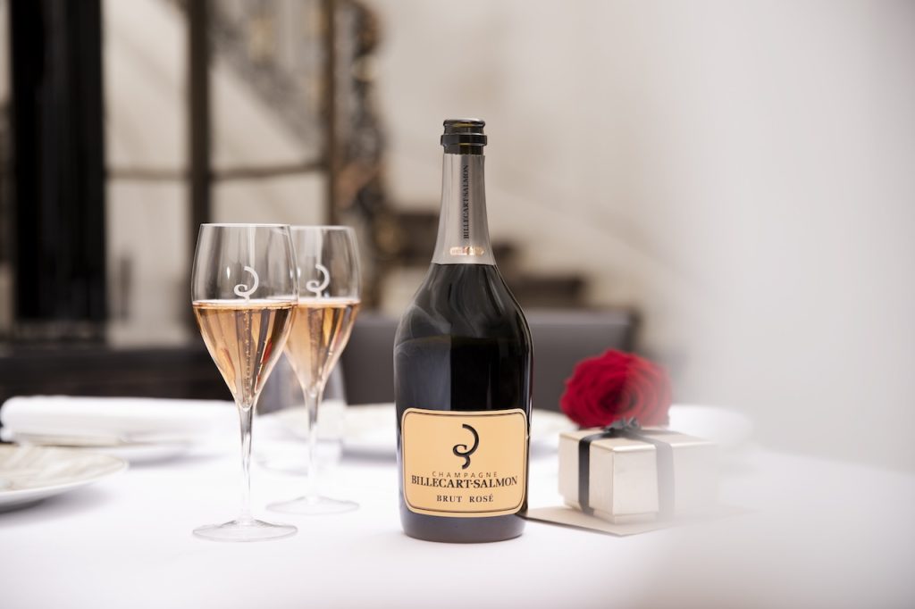 The Best Champagne and Sparkling Wine to Celebrate Your Love and Where to Drink it