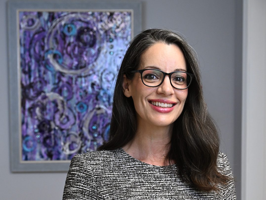 Dina Zeevi, LHIS Dina Zeevi, LHIS