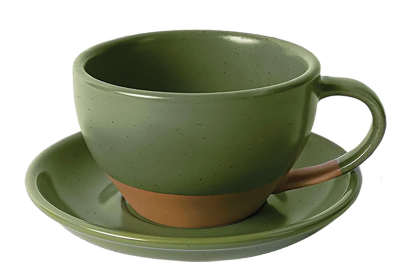 The Perfect Accessories to Incorporate Mossy Green Shades into Your Home