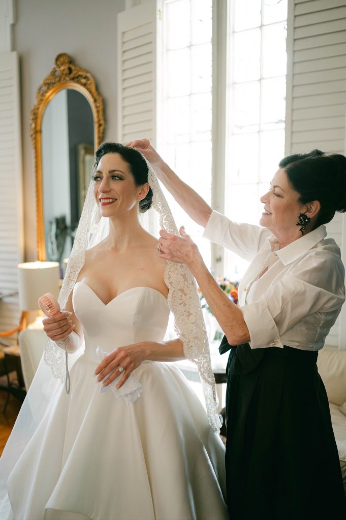 Real Wedding: Faris-Carroll Real Wedding: Faris-Carroll
