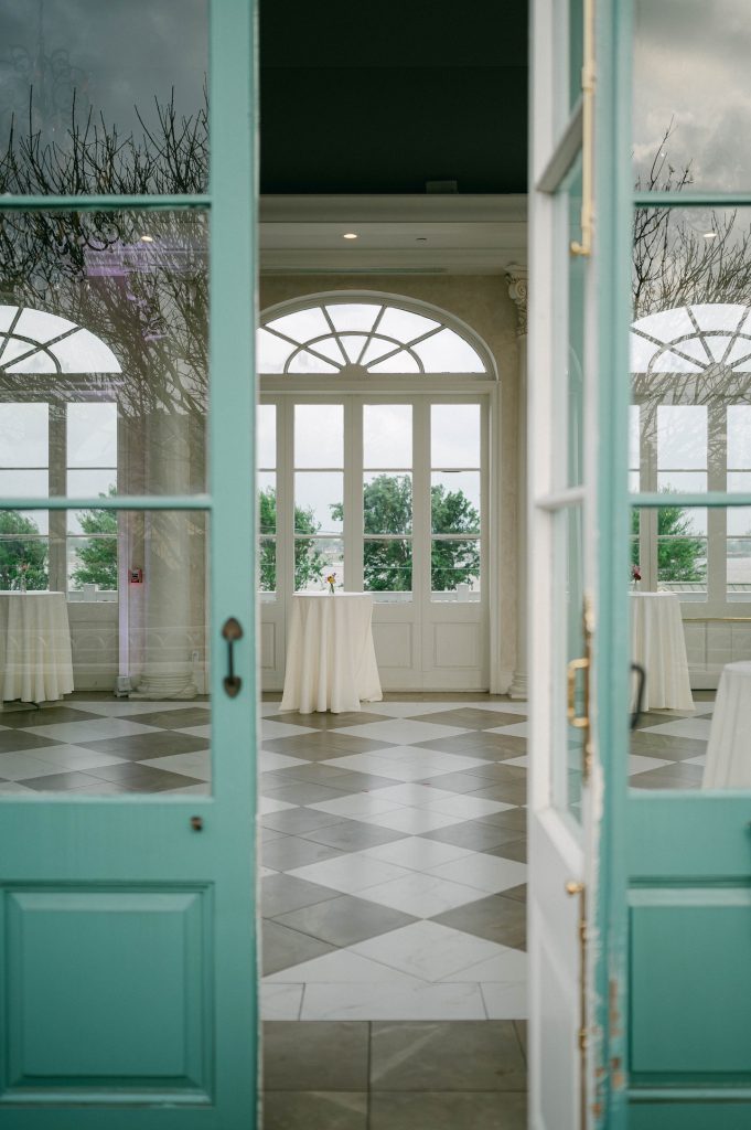 Real Wedding: Faris-Carroll Real Wedding: Faris-Carroll