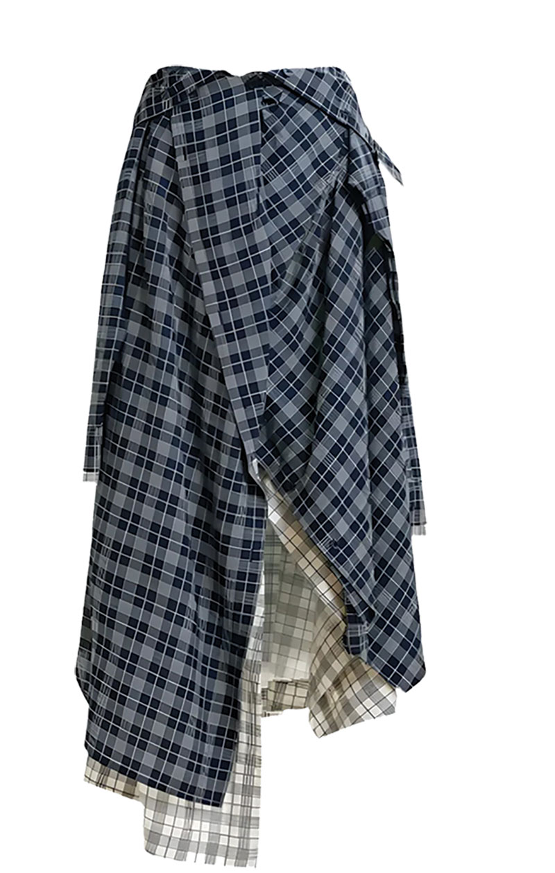 Equestrian-Inspired Fashion For Fall Plaid asymmetrical long skirt