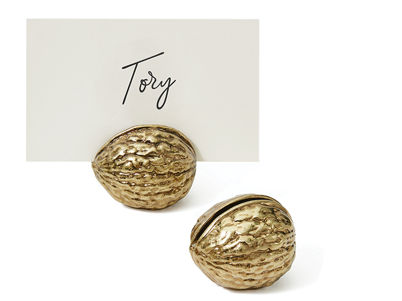 Elevate Your Holiday Table with a Little Place Card Panache