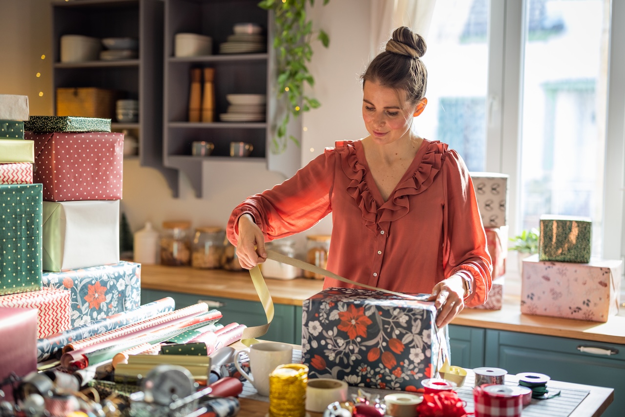 How to Elevate Holiday Gift Wrapping