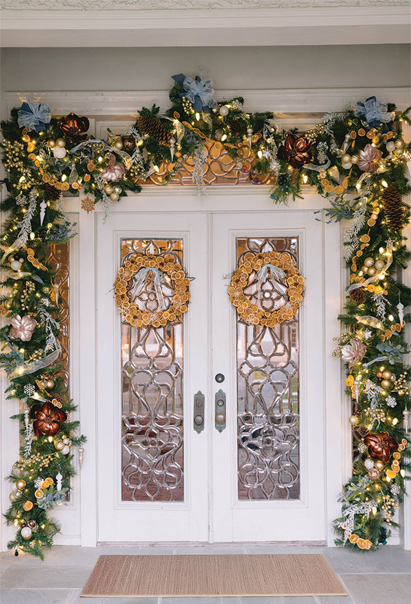 Decking the Halls with Kim Starr Wise: Holiday Decor Tips Decking the Halls with Kim Starr Wise: Holiday Decor Tips