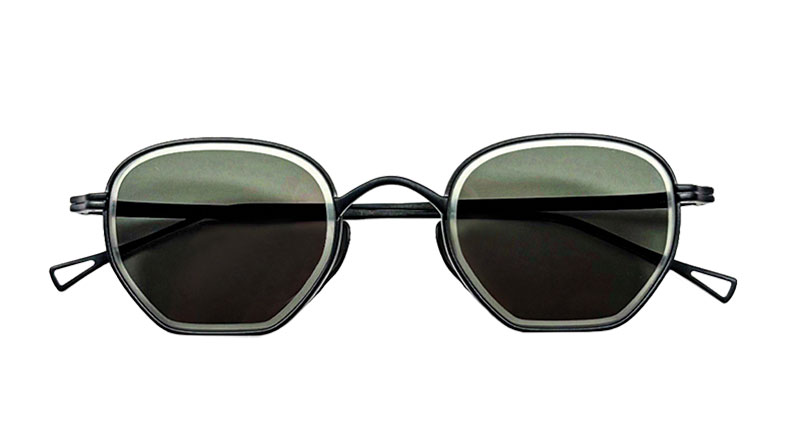 Avenue's 2025 Holiday Gift Guide