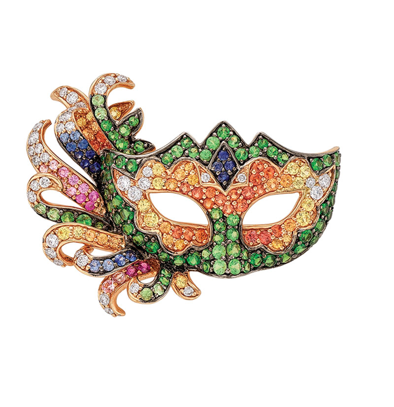 Carnival Accessories that Will Make you Stand out in the Parade Crowd