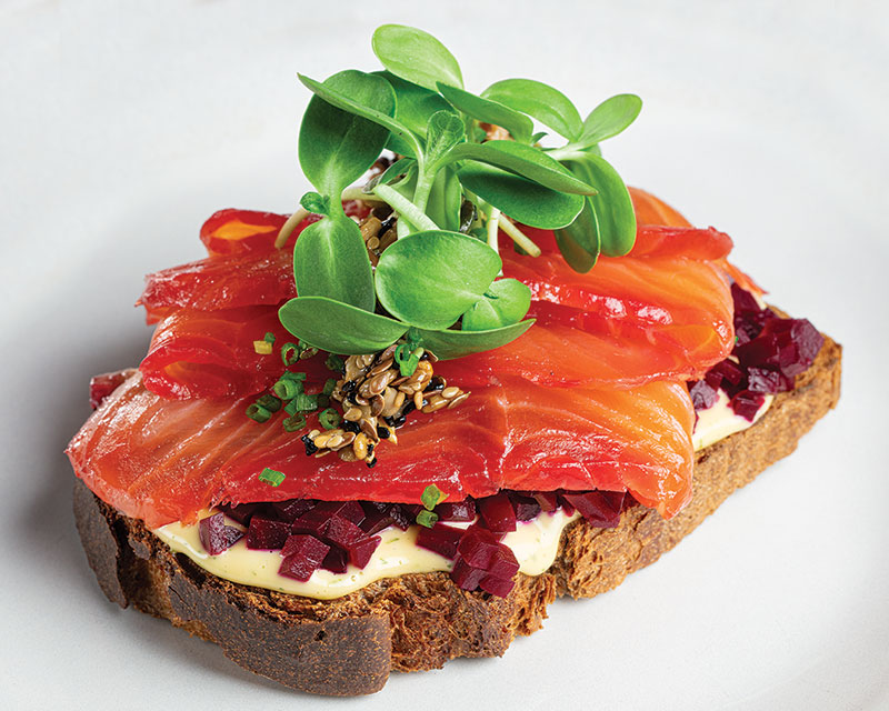 Applied Arts Beet Cured Gravlax - Beet tartare, diu aioli, soya crunch, sprouts pumpernickel