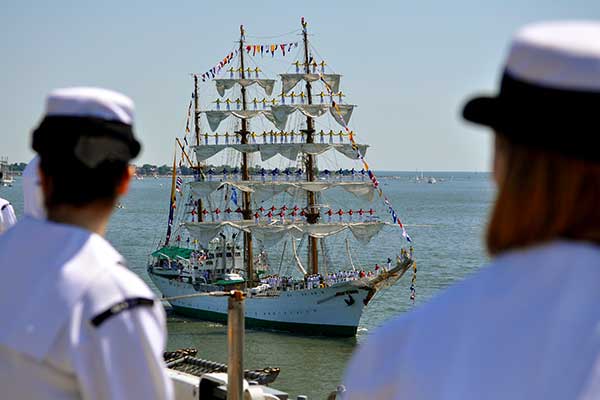 Sail 250