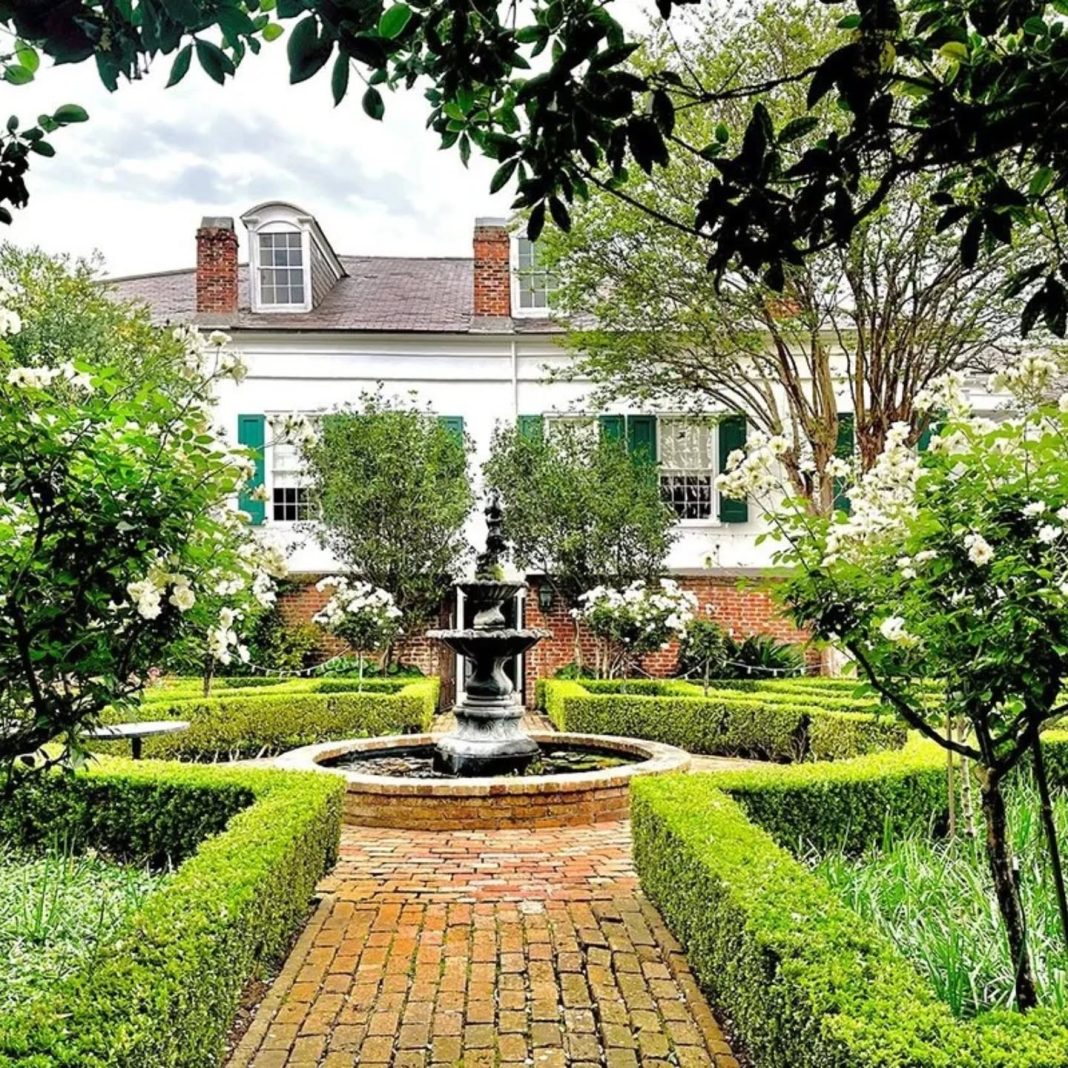 BK House