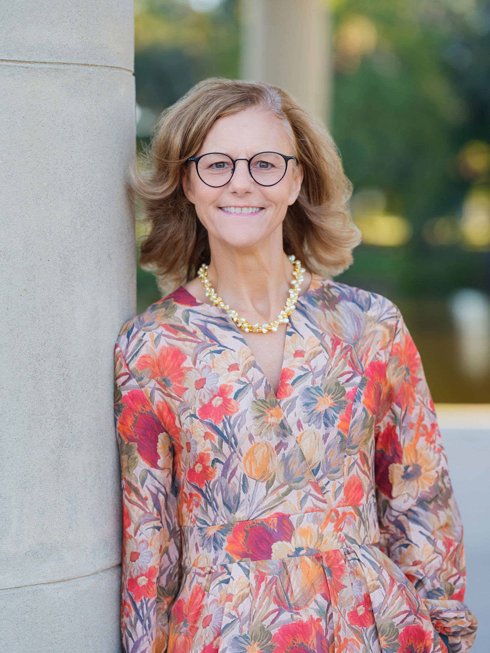 Dr. Mary Maluccio Dr. Mary Maluccio
