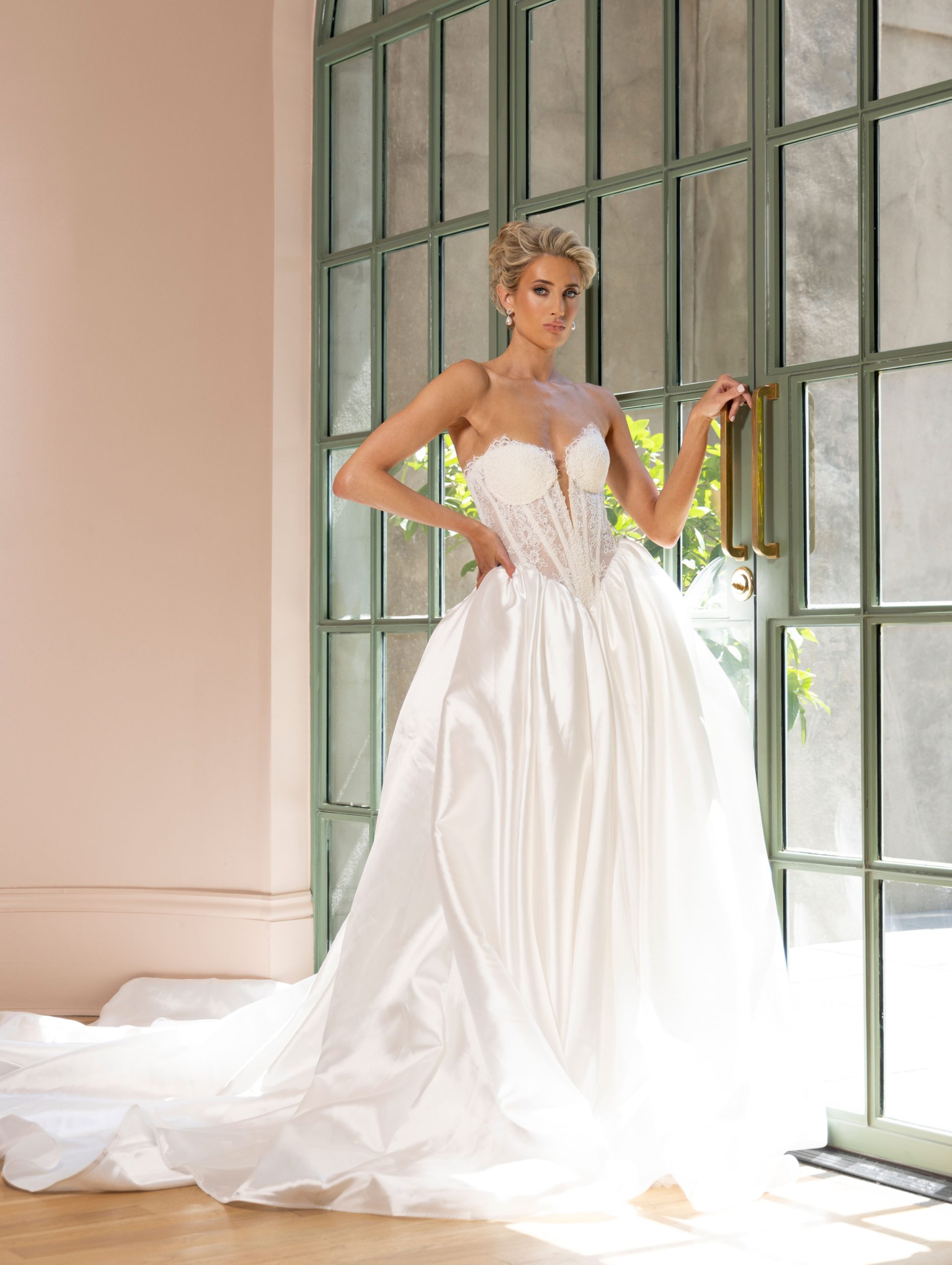 Classic Bridal Fashion on Location at The Board of Trade
