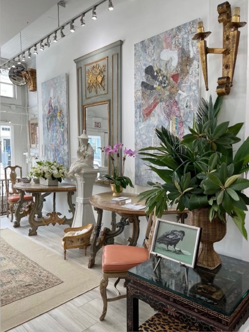 Sisters Launch Shopping Collective on Magazine Street