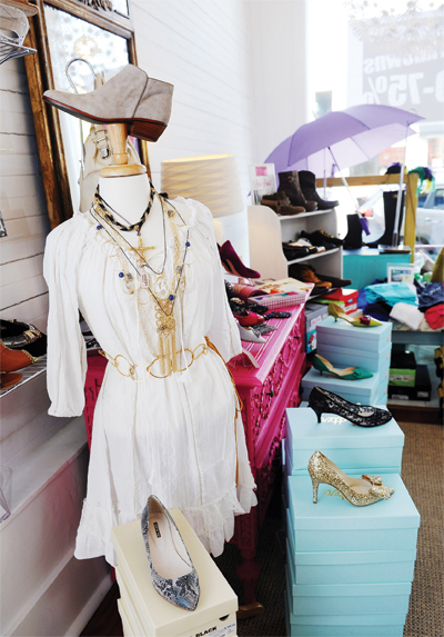 Magazine Street: Block-to-Block Shopping